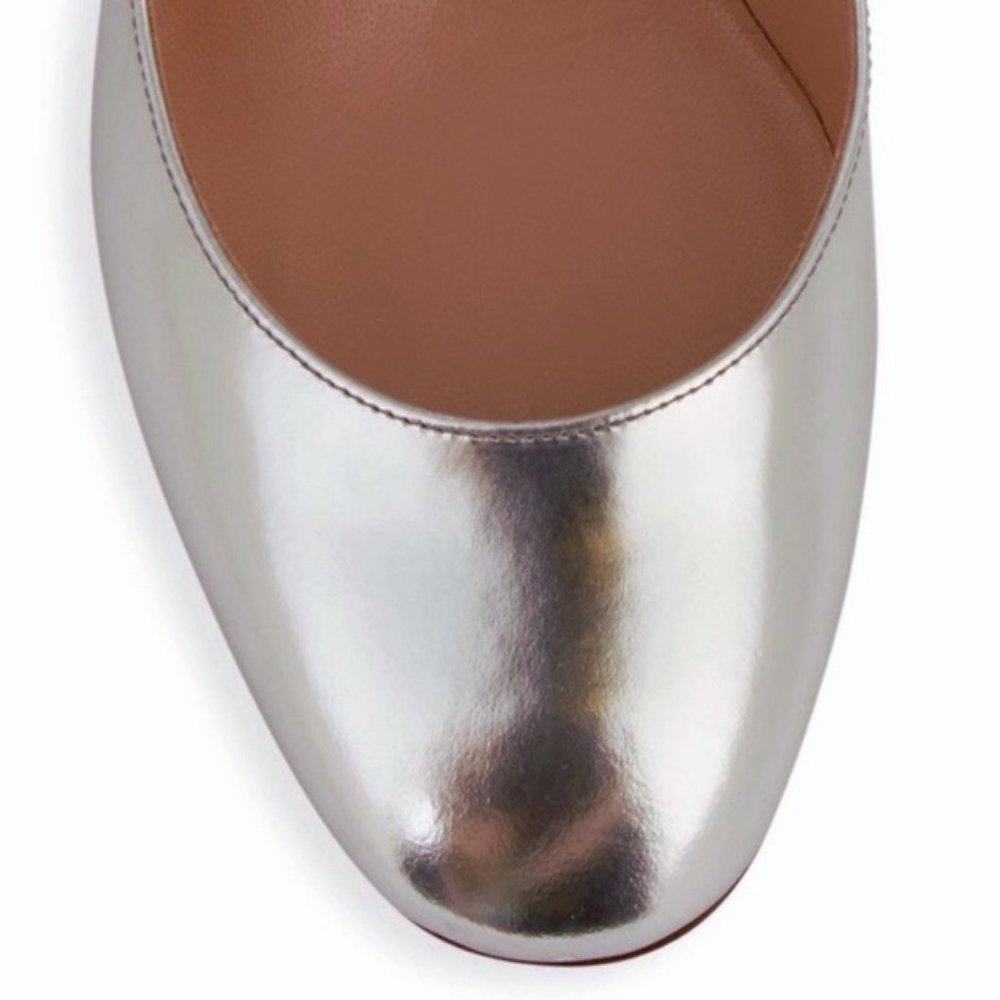 SOLD NWT VALENTINO GARAVANI Tango Leather Pumps - Picture 4 of 9